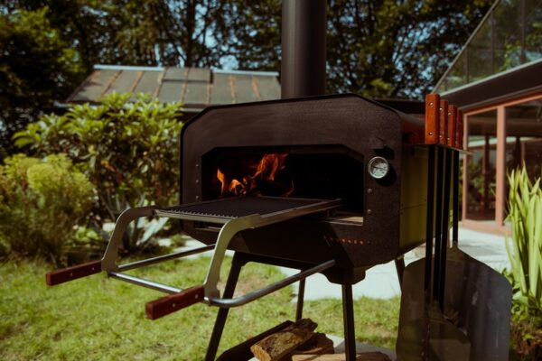 vonken oven met grillplaat