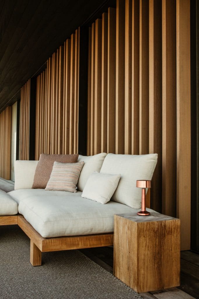 Luxe terras in cadzand met outdoor zetel